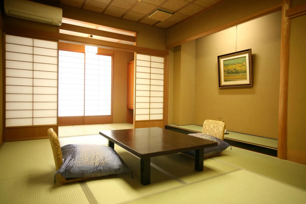 Fujiya