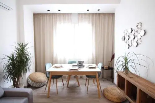 Seaview Apartments