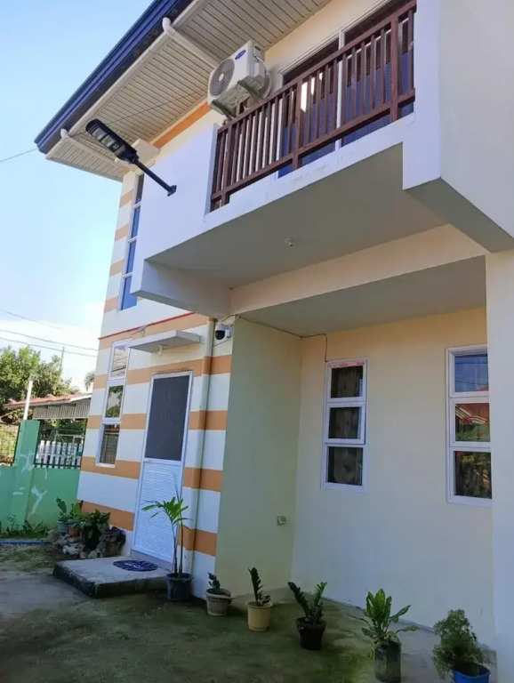 Room-aremen Transient, the no Hassle and