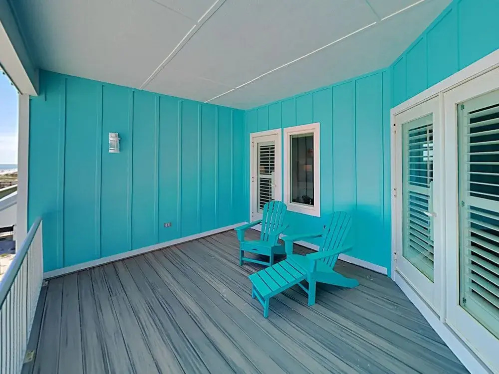 Boerboel's Beach Bungalow