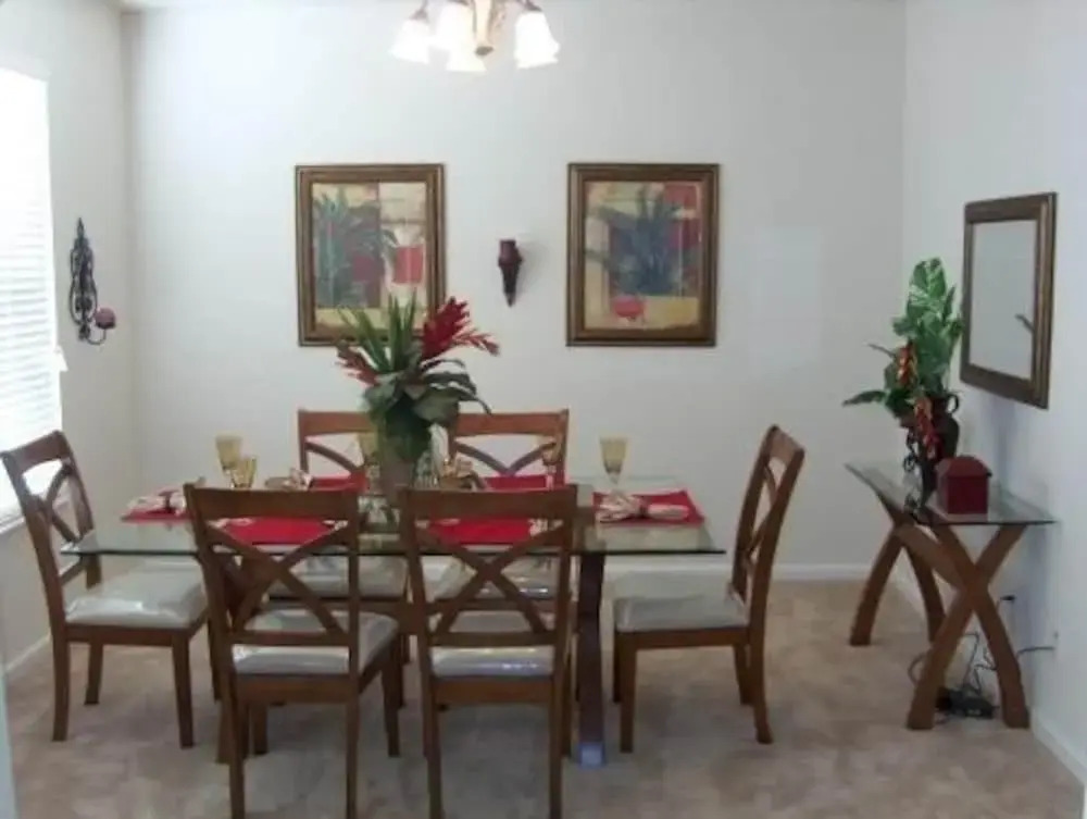 The Vacation Home Store