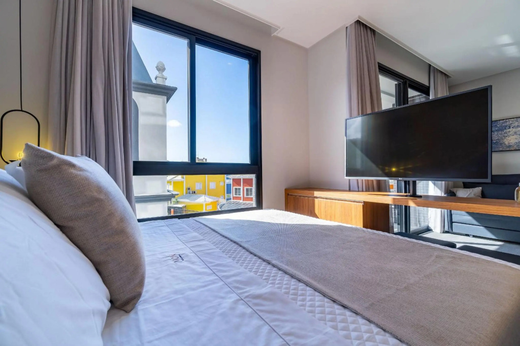 AION suítes 102 - Compacto e luxuoso Loft - Rooftop com piscina e academia - À poucos passos da praia