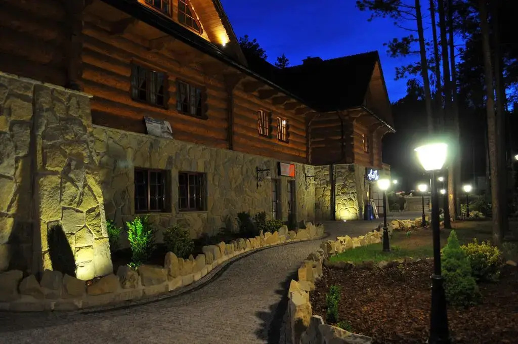 Hotel 365