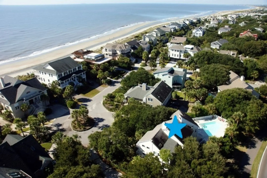 12 Dunecrest Lane by Avantstay 2 Mins to Beach w/ Pool & BBQ