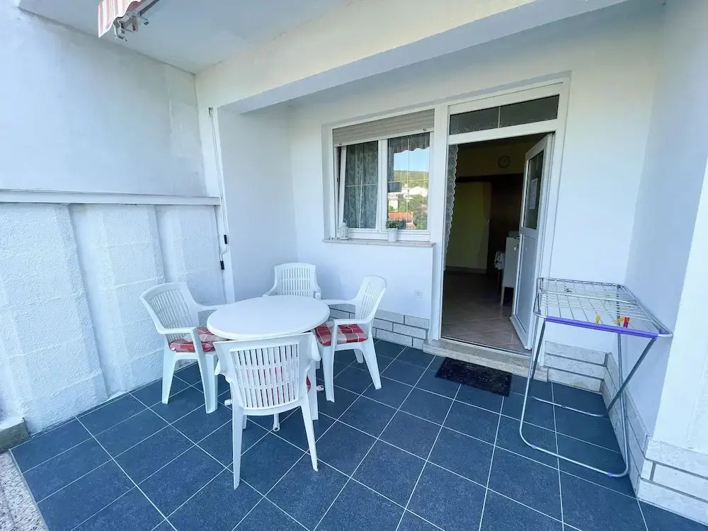 Apartment Combaj 3