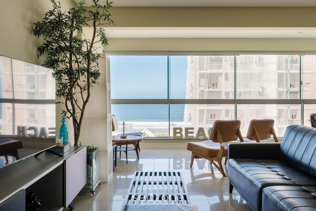 Lindo apartamento com vista para o mar EDU302