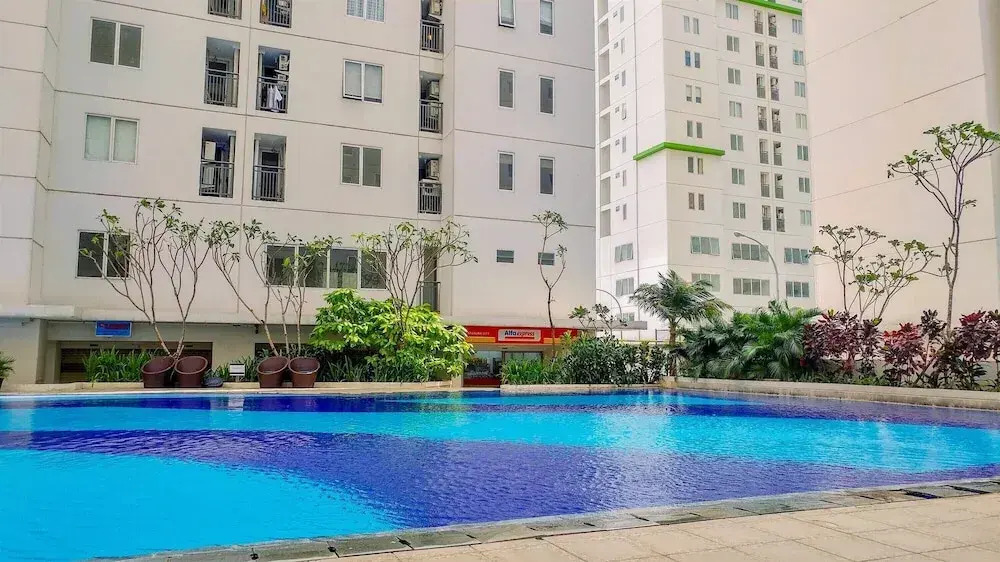 Best Deal Bassura Studio Apartment