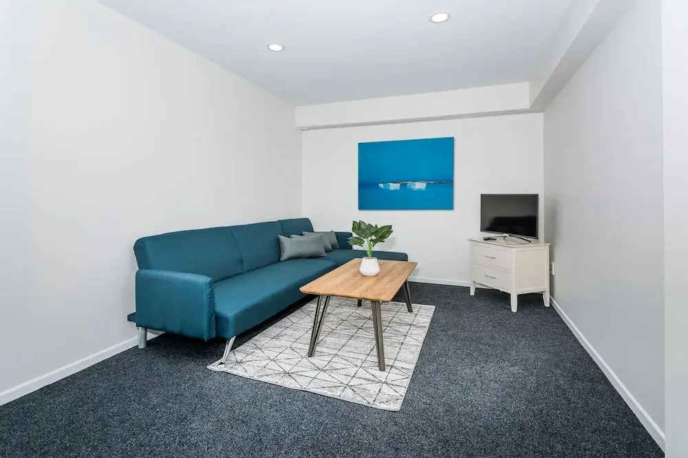 Glenfield Spacious 3 Bedrooms Unit