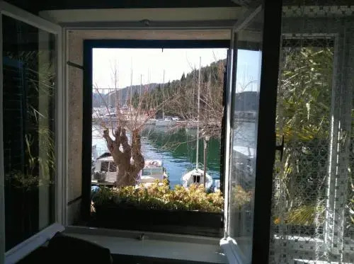 Wine Garden Rooms