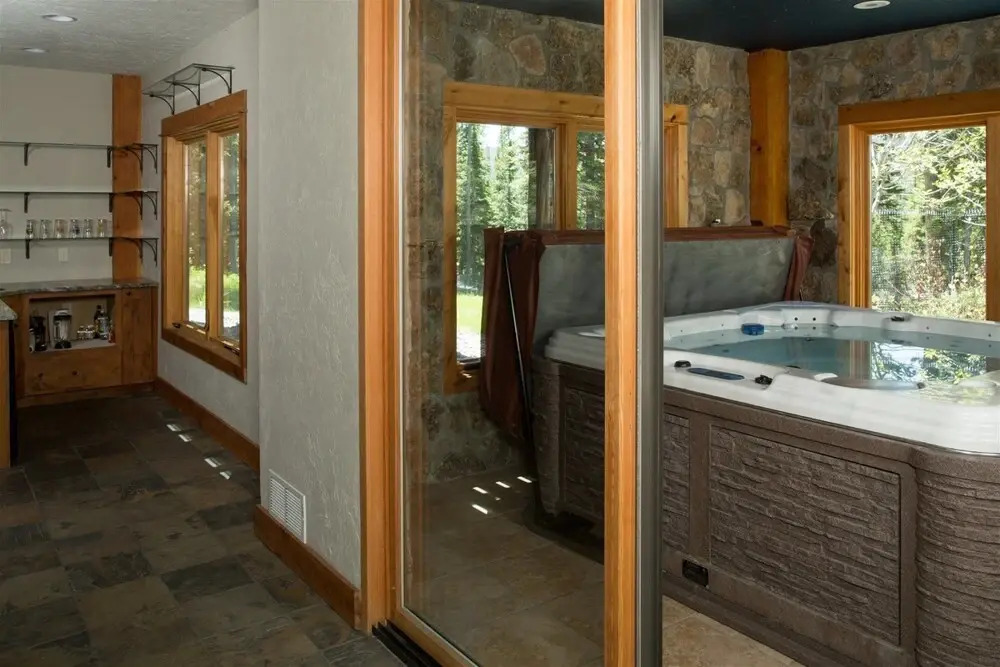 Big Sky - Little Plume Lodge
