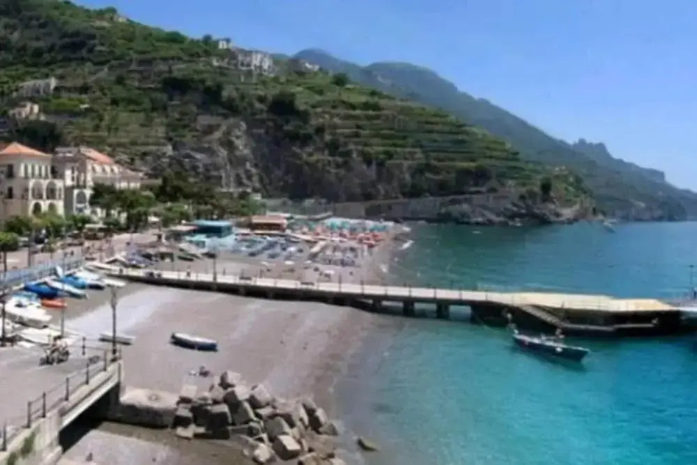 Amalfi Coast Seaside Tiny House x Solo Traveler