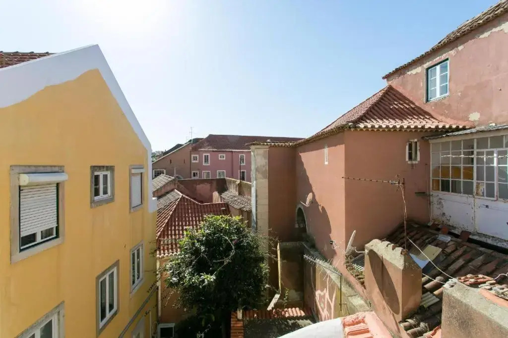 Suites Amália Guesthouse near Rossio Square
