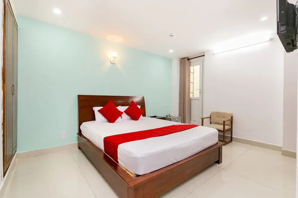 OYO 482 Green Garden Hotel