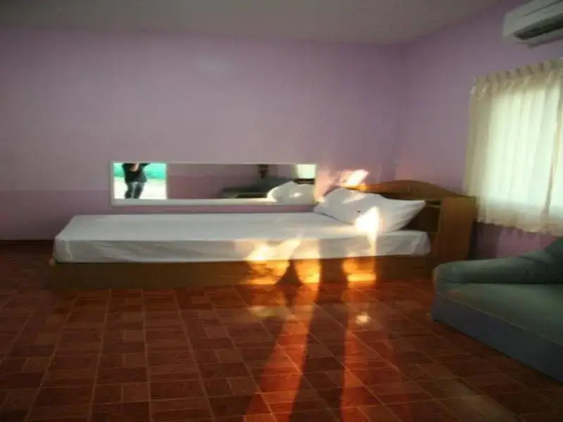 Klongtoei Resort