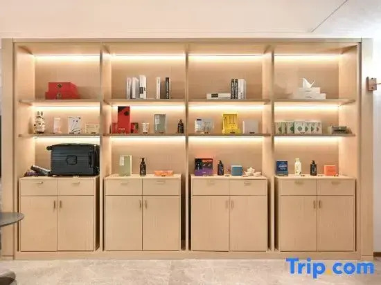 Tianjin Elong Hotel