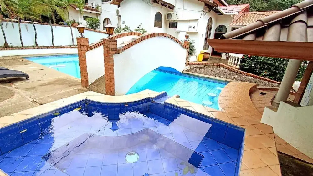 Hotel Casa Blanca