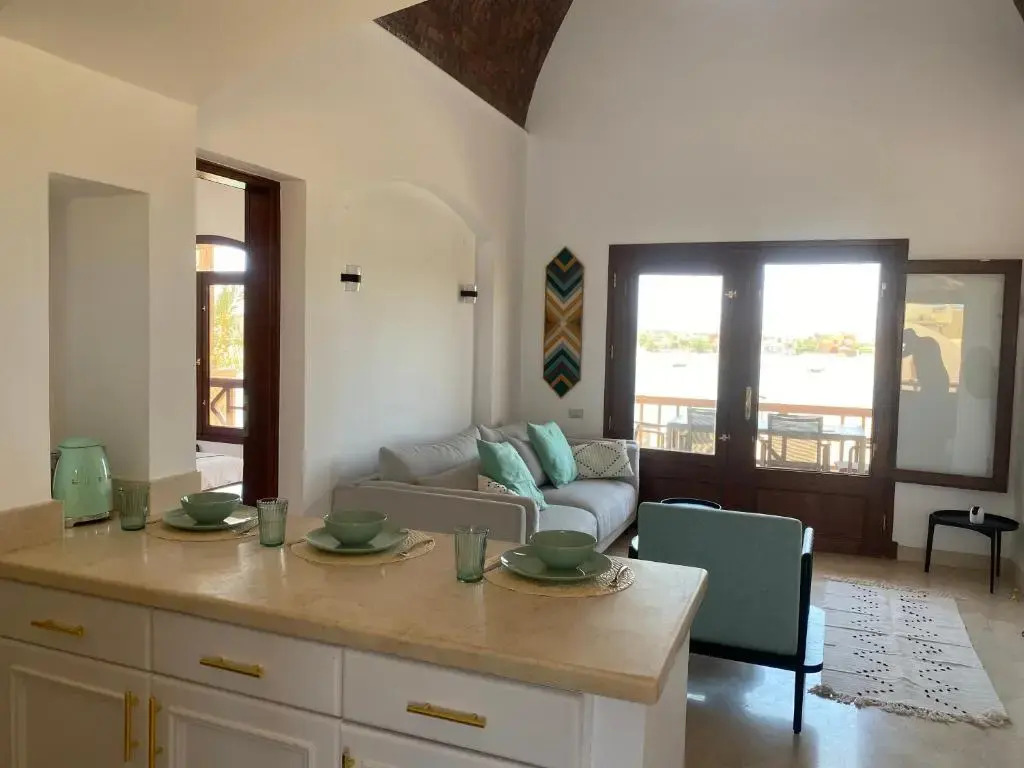 Sabina 2br Penthouse