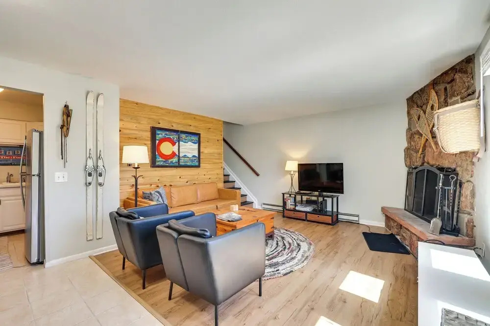 Quaint Winter Park Townhouse < 5 Mi to Ski!