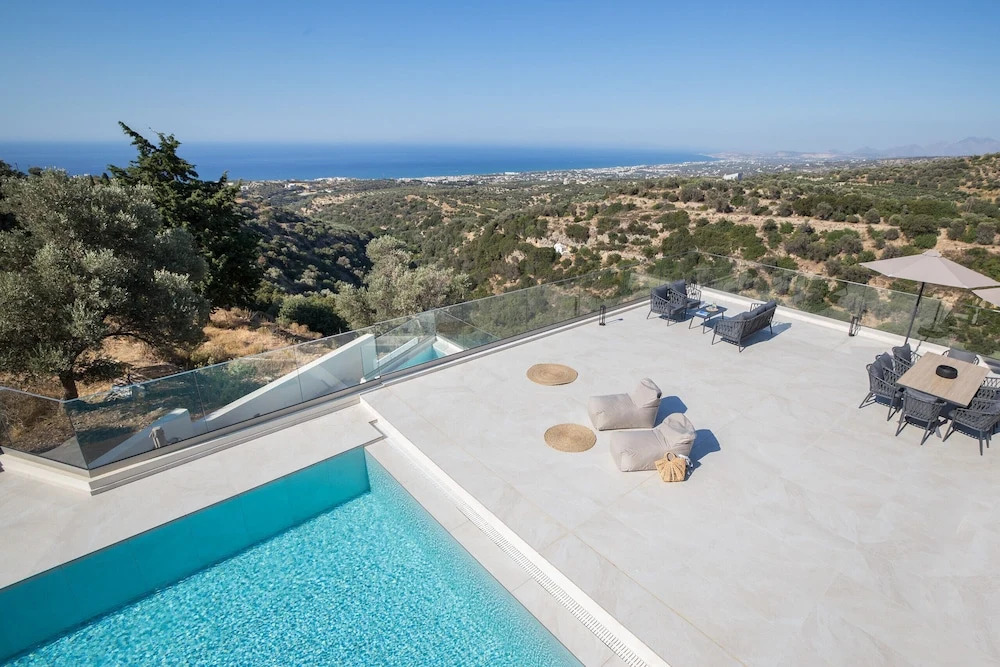 Villa Santa Ιrini 1 - With Heated Pool