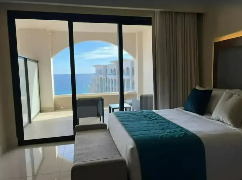 2BD Villa La Valencia Ocean View 5 Star Resort