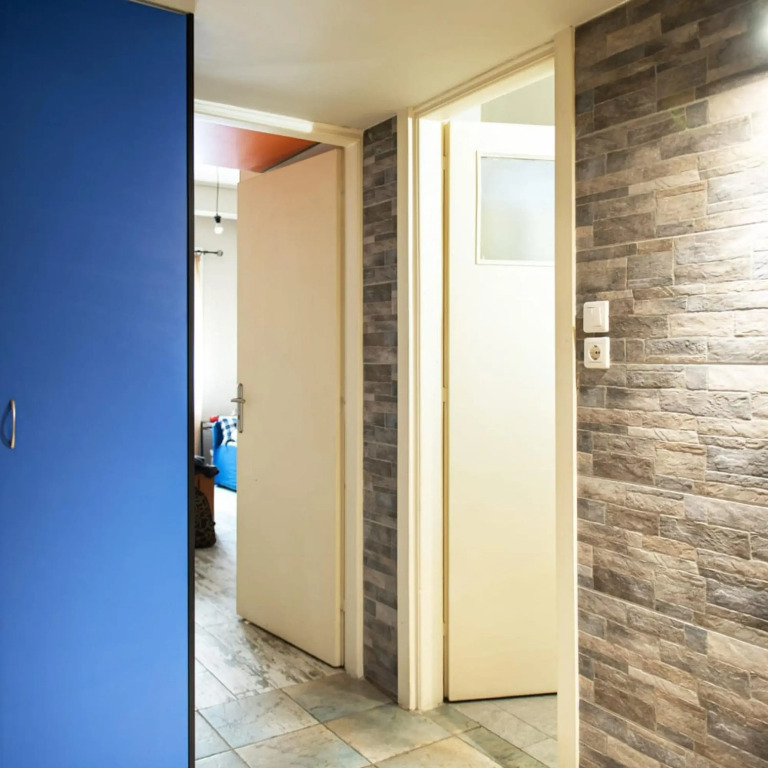 Bright 2 bedroom apartment in Exarchia