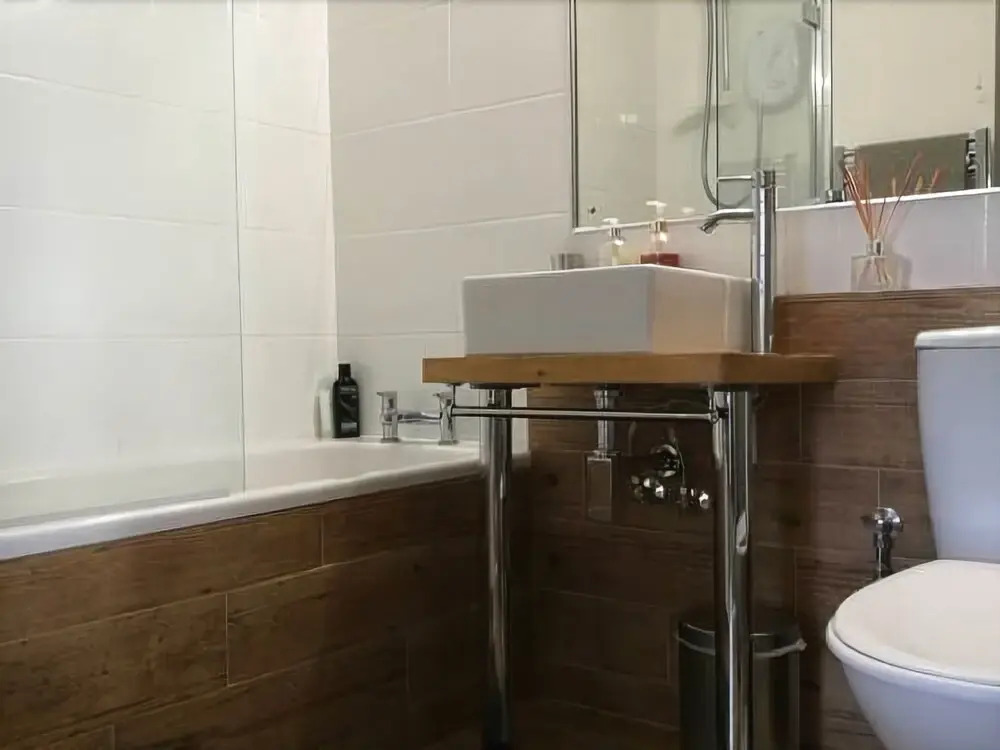 Private Estate City Apartment