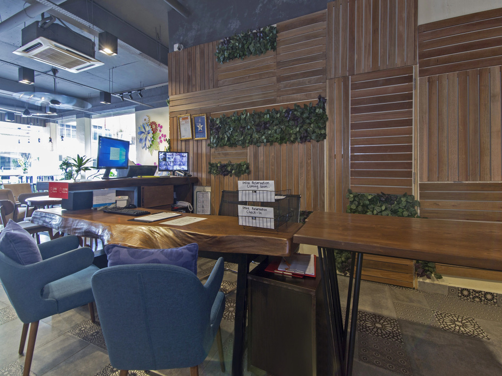 Raintree Boutique Hotel