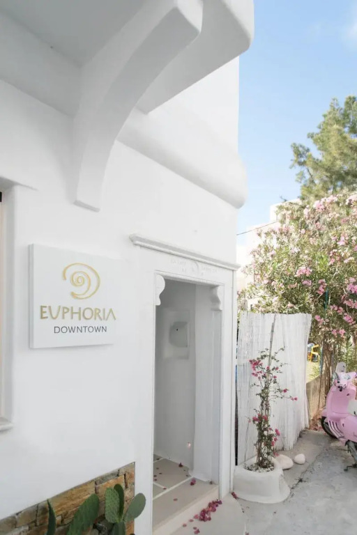 Euphoria Downtown