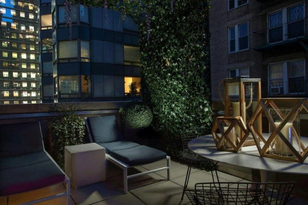 6 Columbus Central Park Hotel