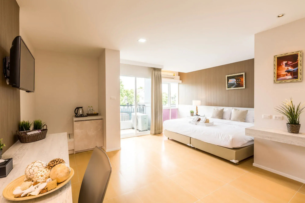 Baron Residence Bangkok