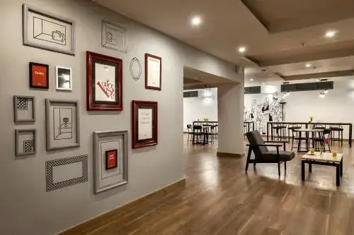 OYO Townhouse 1096 Hotel Redfox Nungambakkam