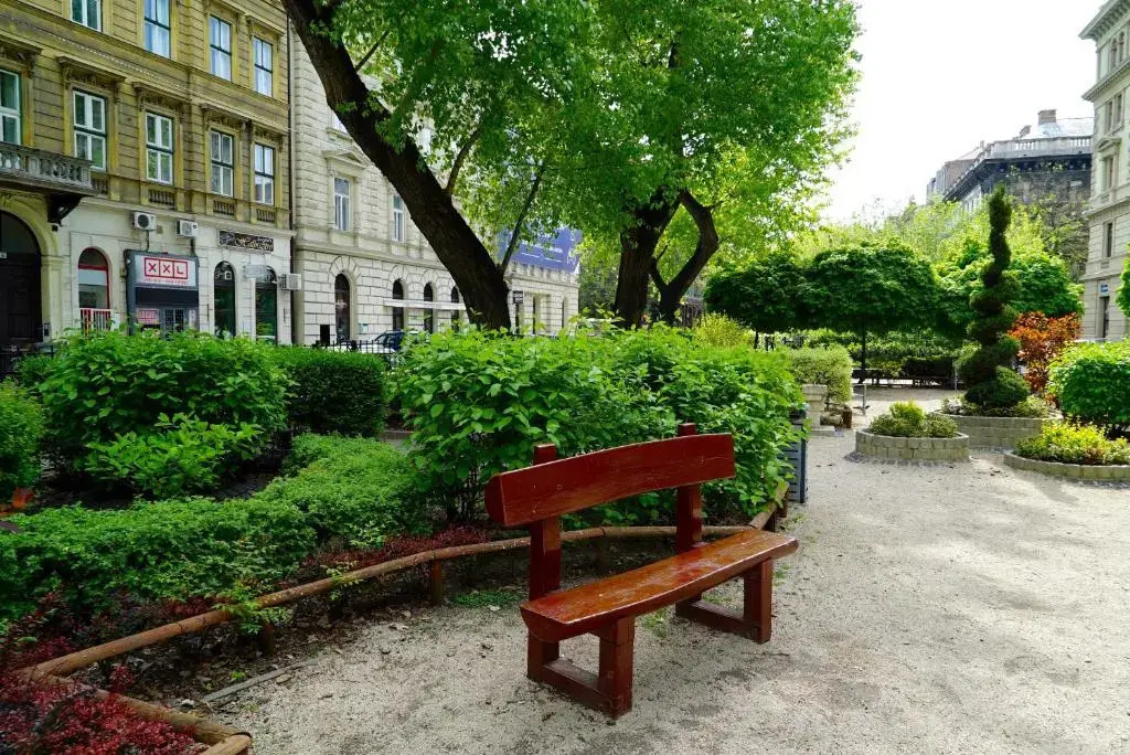 Liszt Ferenc LONG-TERM BUDGET Apartments