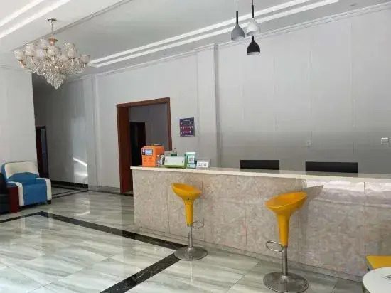 Longteng Hotel (Chengdu Shuangliu Square Branch)