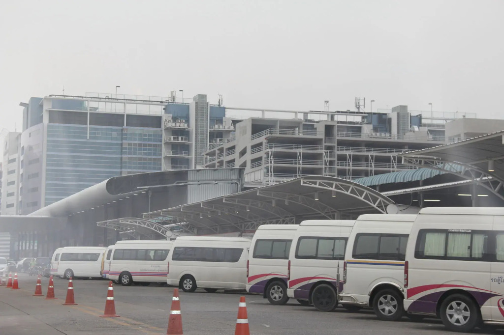 ห้องพักรายวัน เมืองทองธานี เรือนศรีตรัง