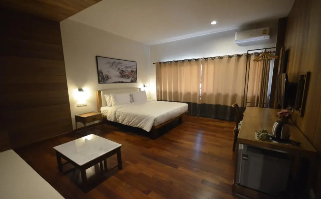 Sakorn Residence and Hotel