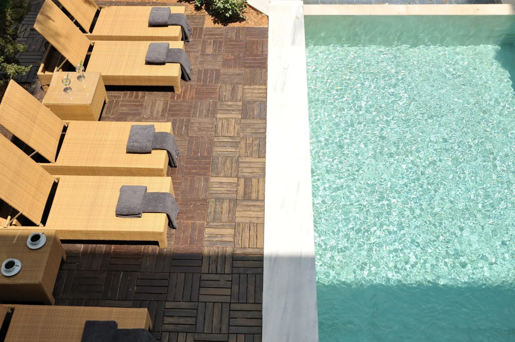 Athenian Riviera Hotel& Suites