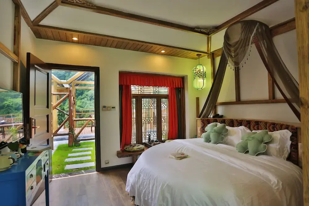 Zhangjiajie One city one inn