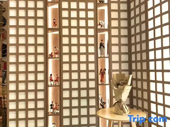 Gongyujia·Designer Light Luxury Art Hotel