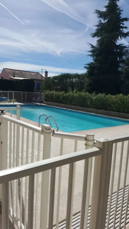 Apartment With one Bedroom in Le Cannet, With Pool Access and Furnishe