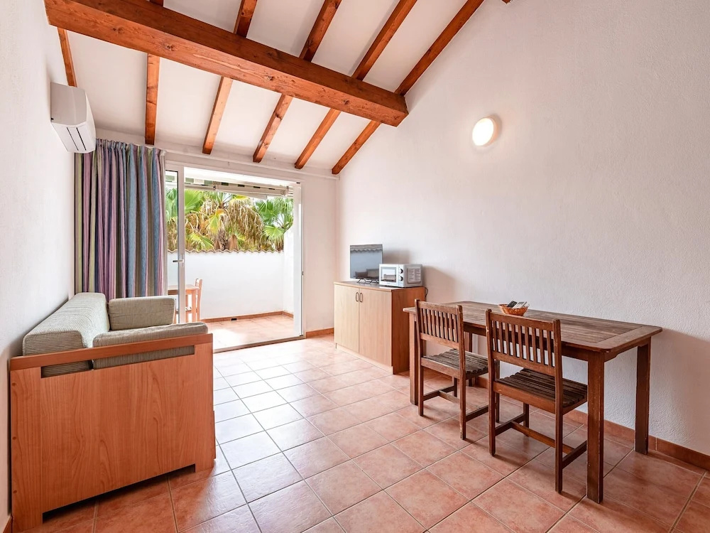 San-nicolao Beachfront Stay for 4