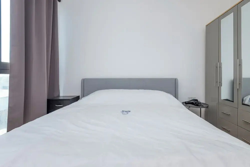 Brand new modern flat in Bermondsey