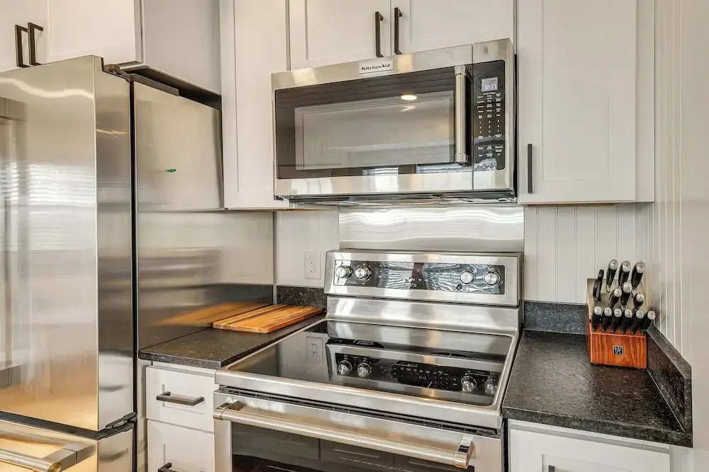 1 Block to Dtwn Lewisburg! Quiet Home w/ Decks