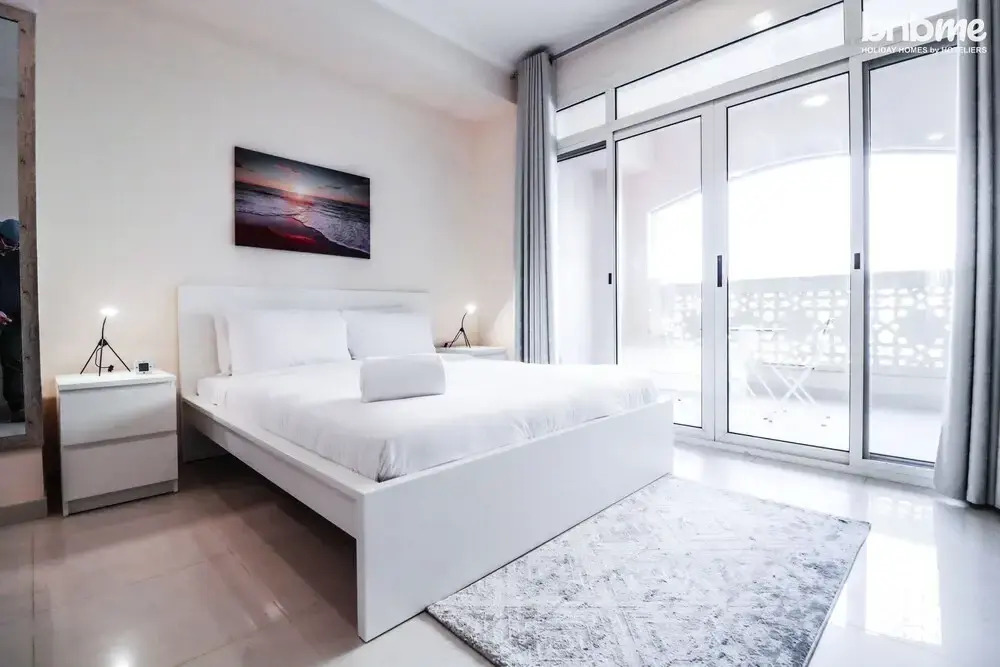 St-Spring Oasis Tower-124 by bnbme homes