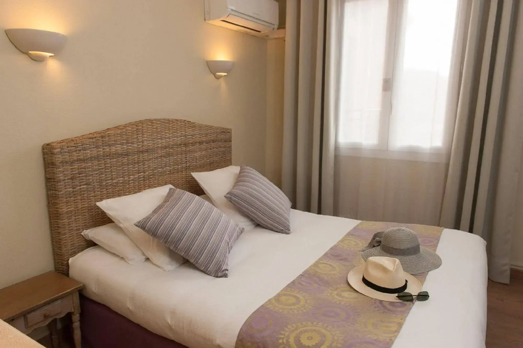 Hotel Sainte Anne - Apt