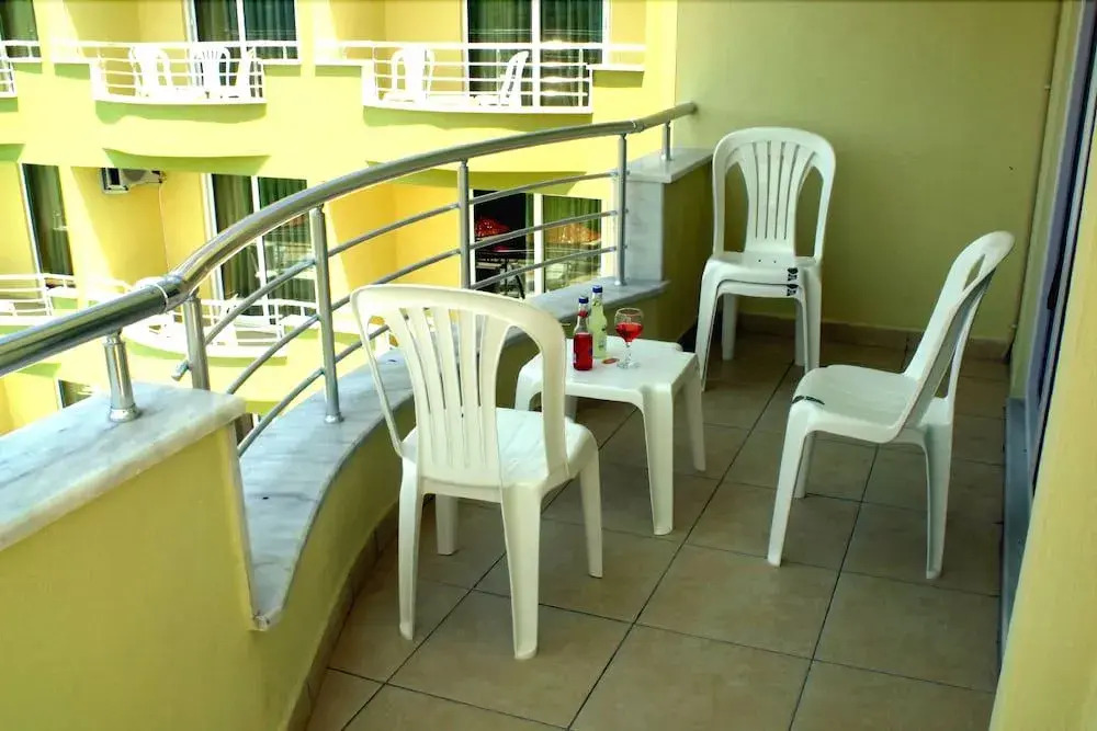 Sare Hotel