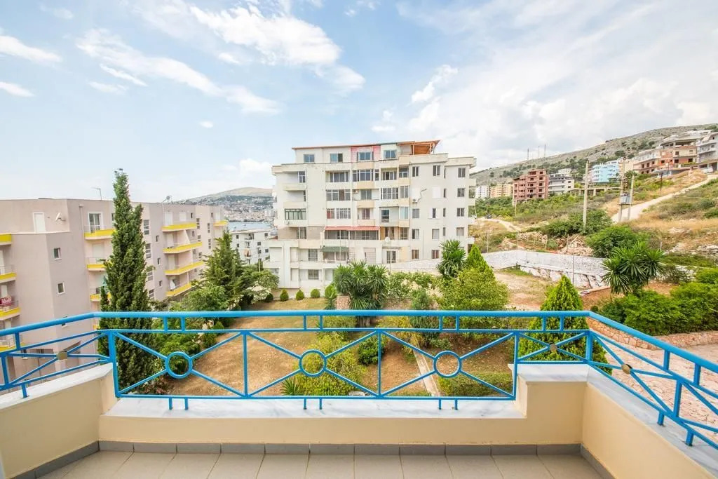 Blue Saranda Hotel