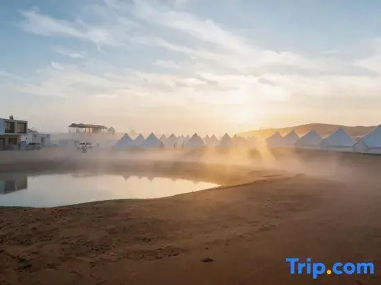 Zhongwei Mogang Starry Sky International Desert Campground