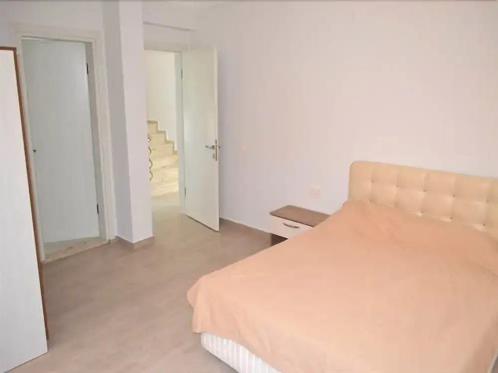 New Age Villa Anch