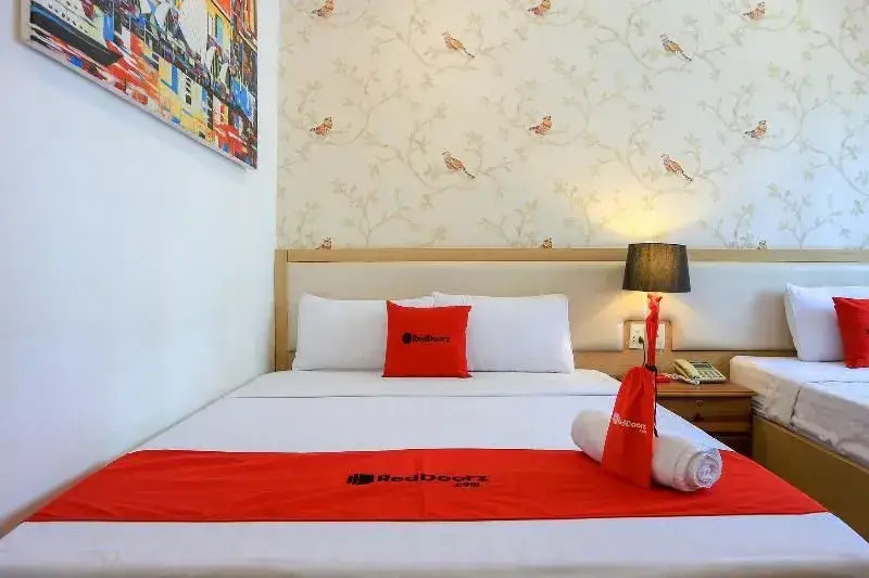 Reddoorz Near Nguyen Hue Walking Street 3