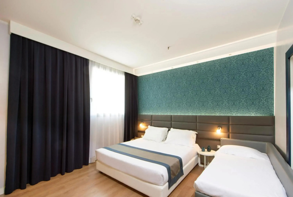 Neo Hotel